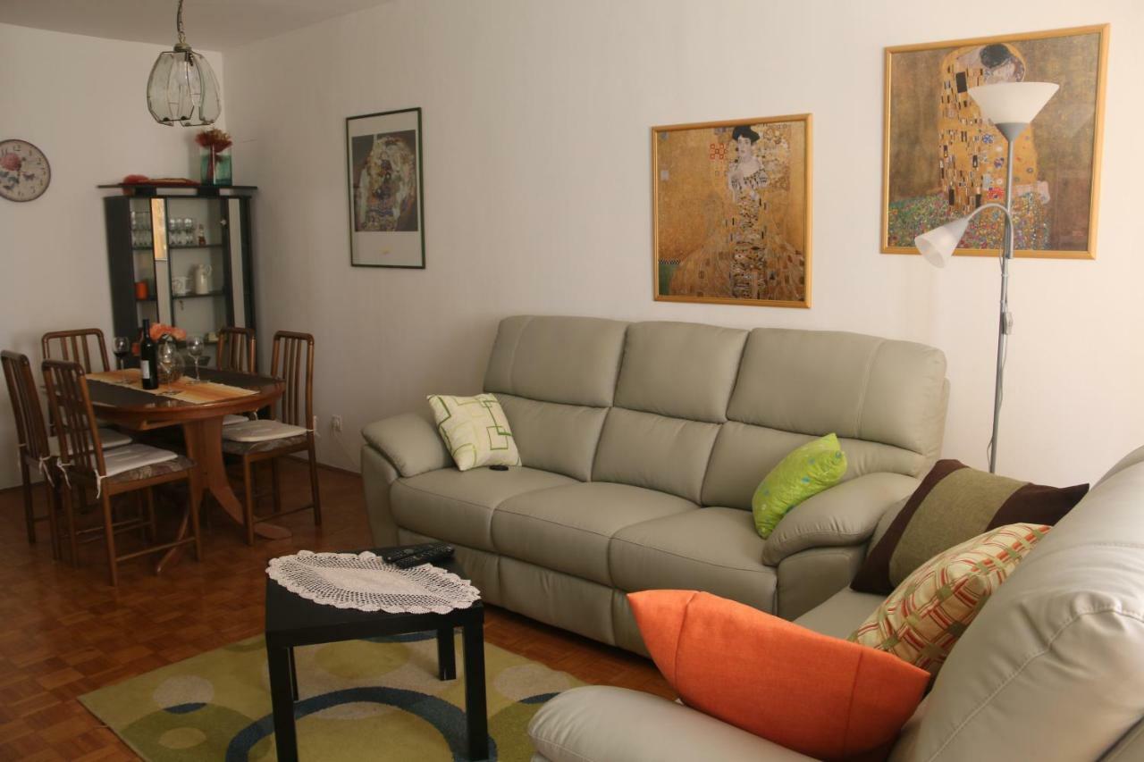 Apartment Stan Zadar Buitenkant foto